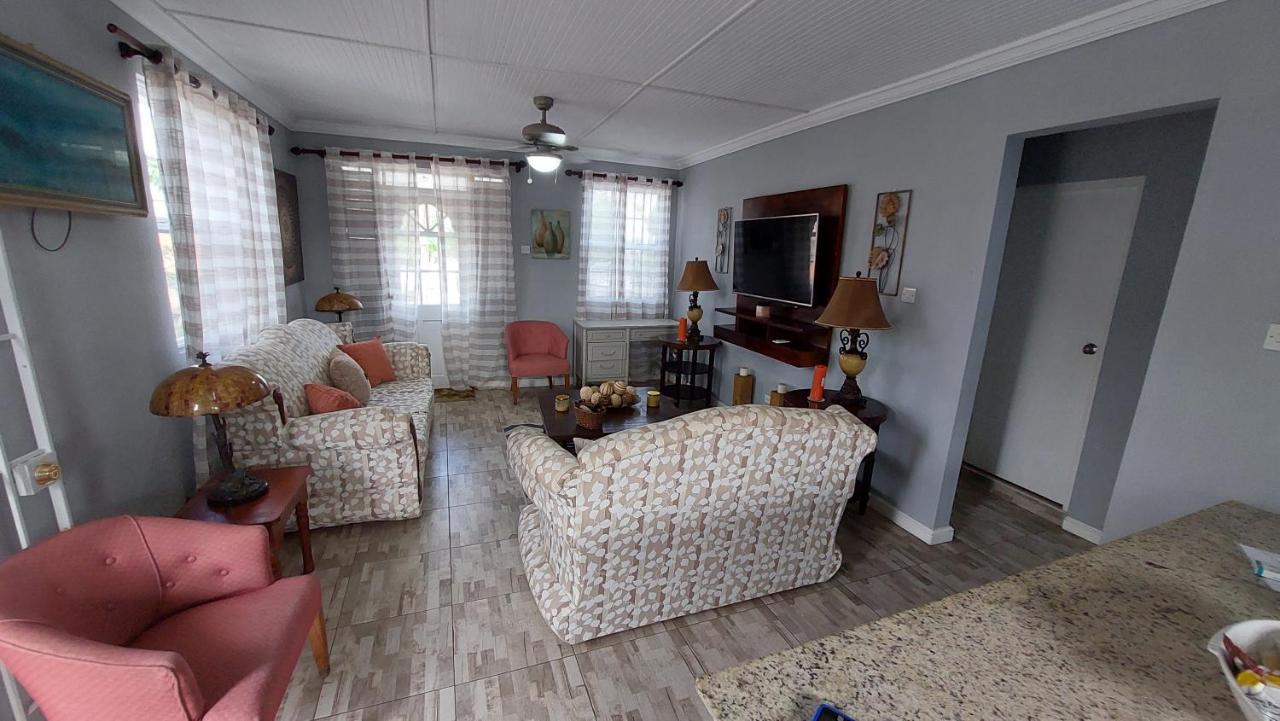 Carmen Apartment Bridgetown Kültér fotó