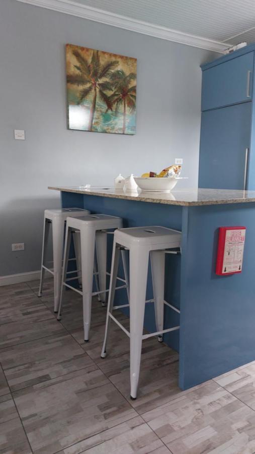 Carmen Apartment Bridgetown Kültér fotó